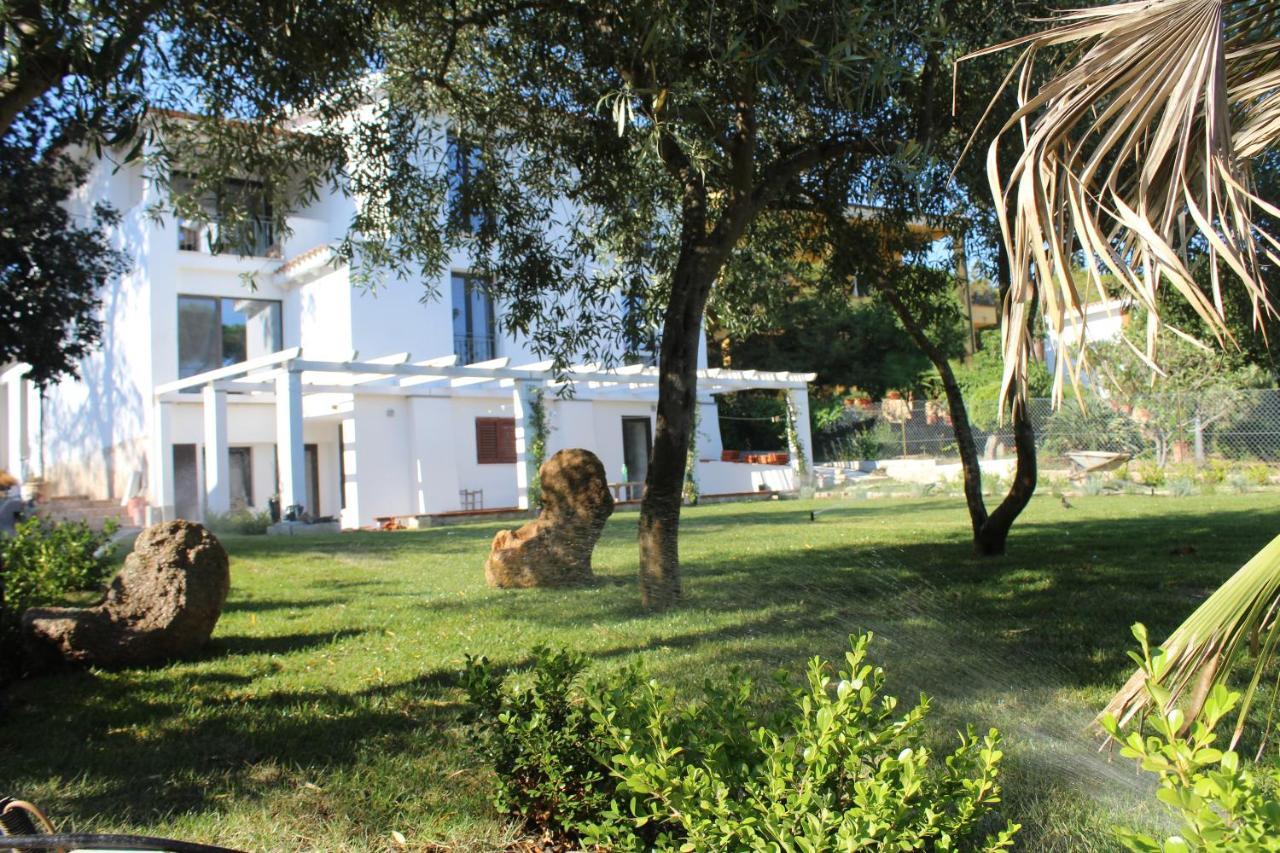 Villa La Conchiglia Rooms Кала-Либеротто Экстерьер фото