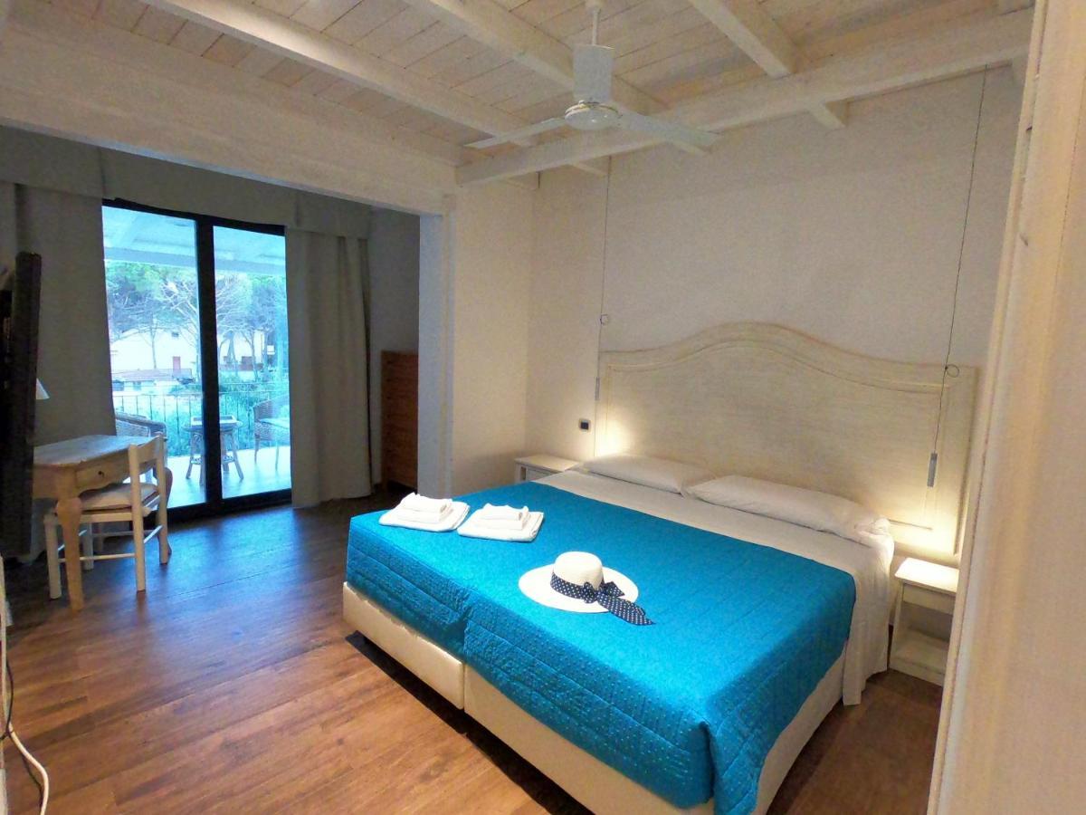 Villa La Conchiglia Rooms Кала-Либеротто Экстерьер фото