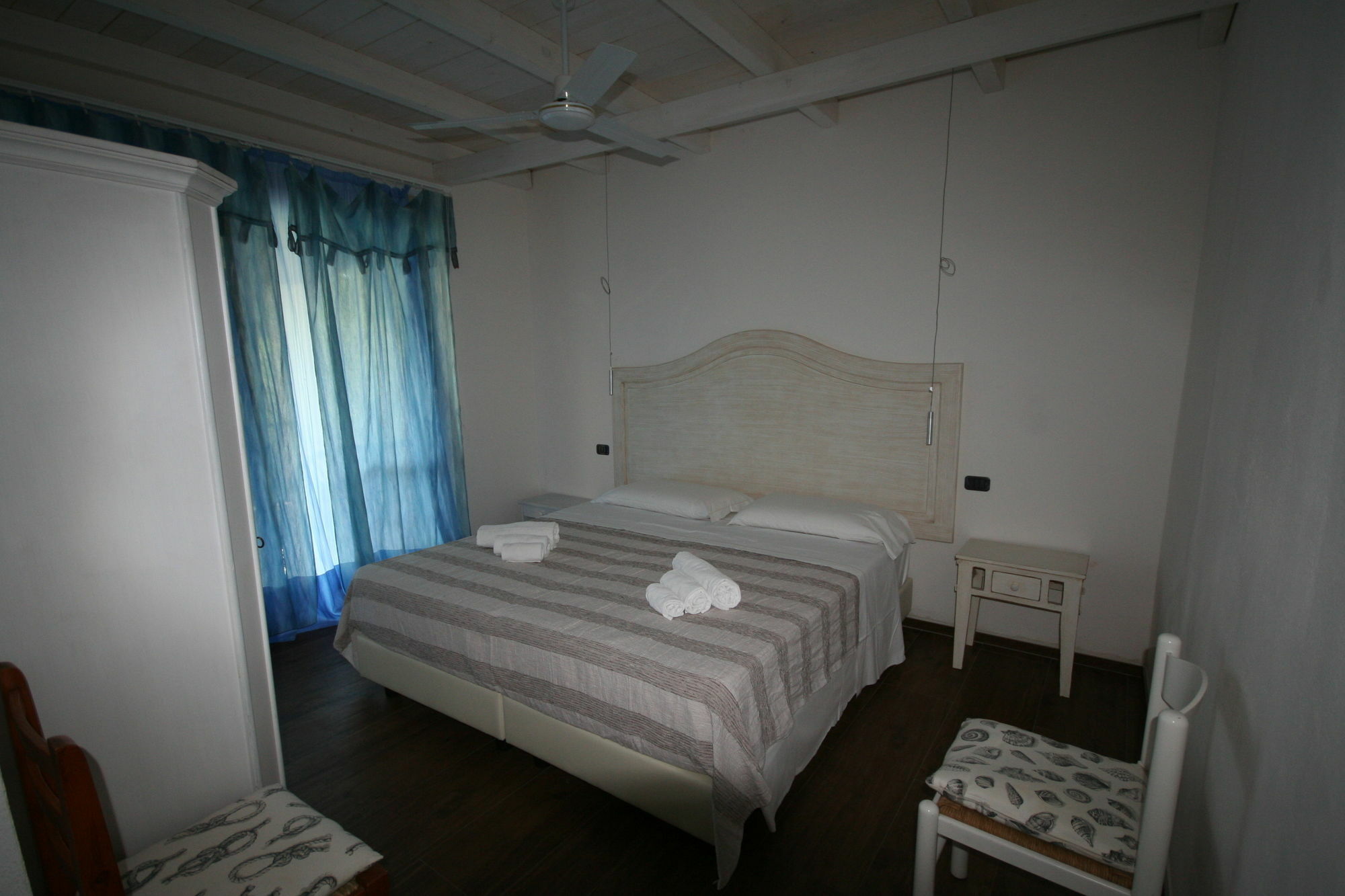 Villa La Conchiglia Rooms Кала-Либеротто Экстерьер фото